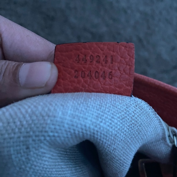 Authentic Gucci Crossbody Bag - Picture 5 of 5